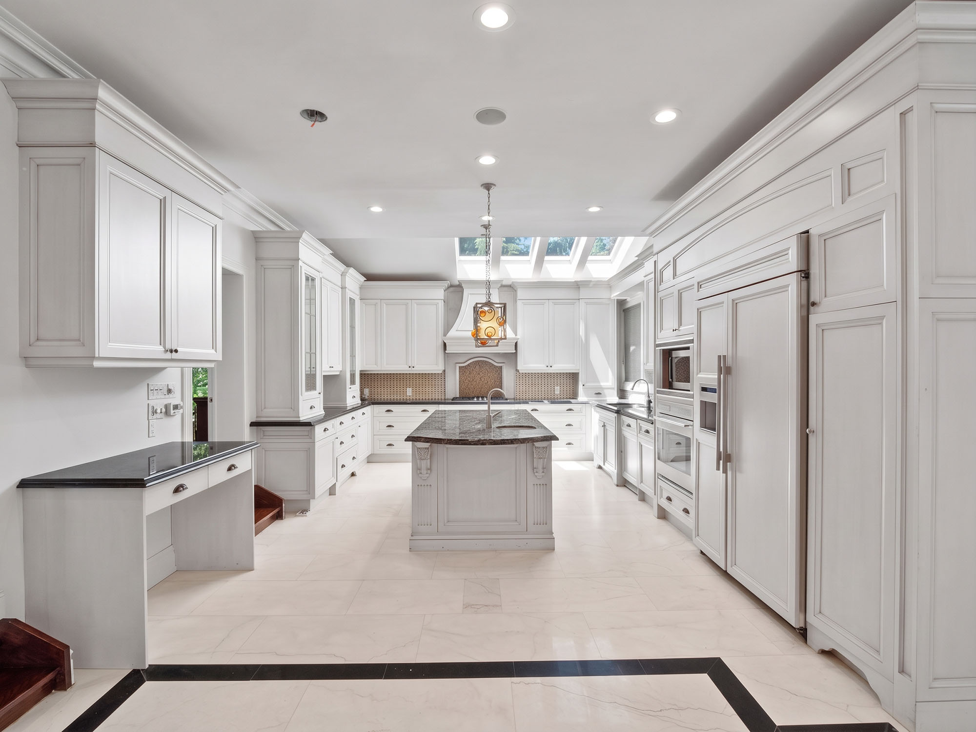 1248 Oak Ridge Dr — photo 4