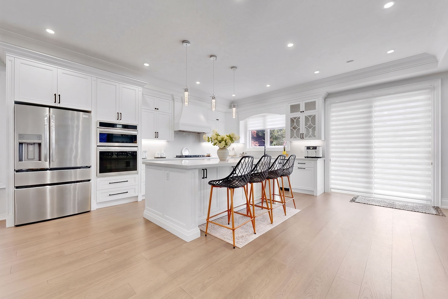 1560 W Slaughter Ln — photo 5